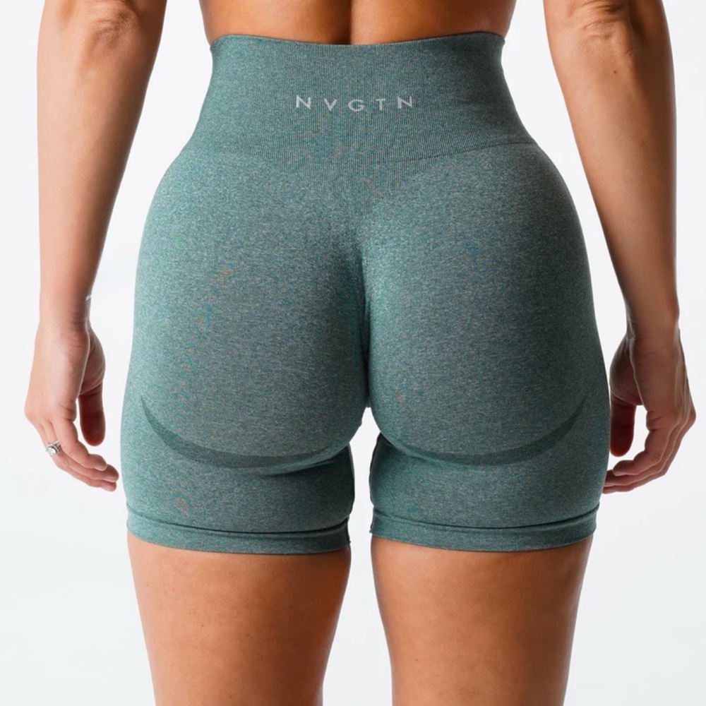 NVGTN Forest Green Contour Seamless Shorts💚
